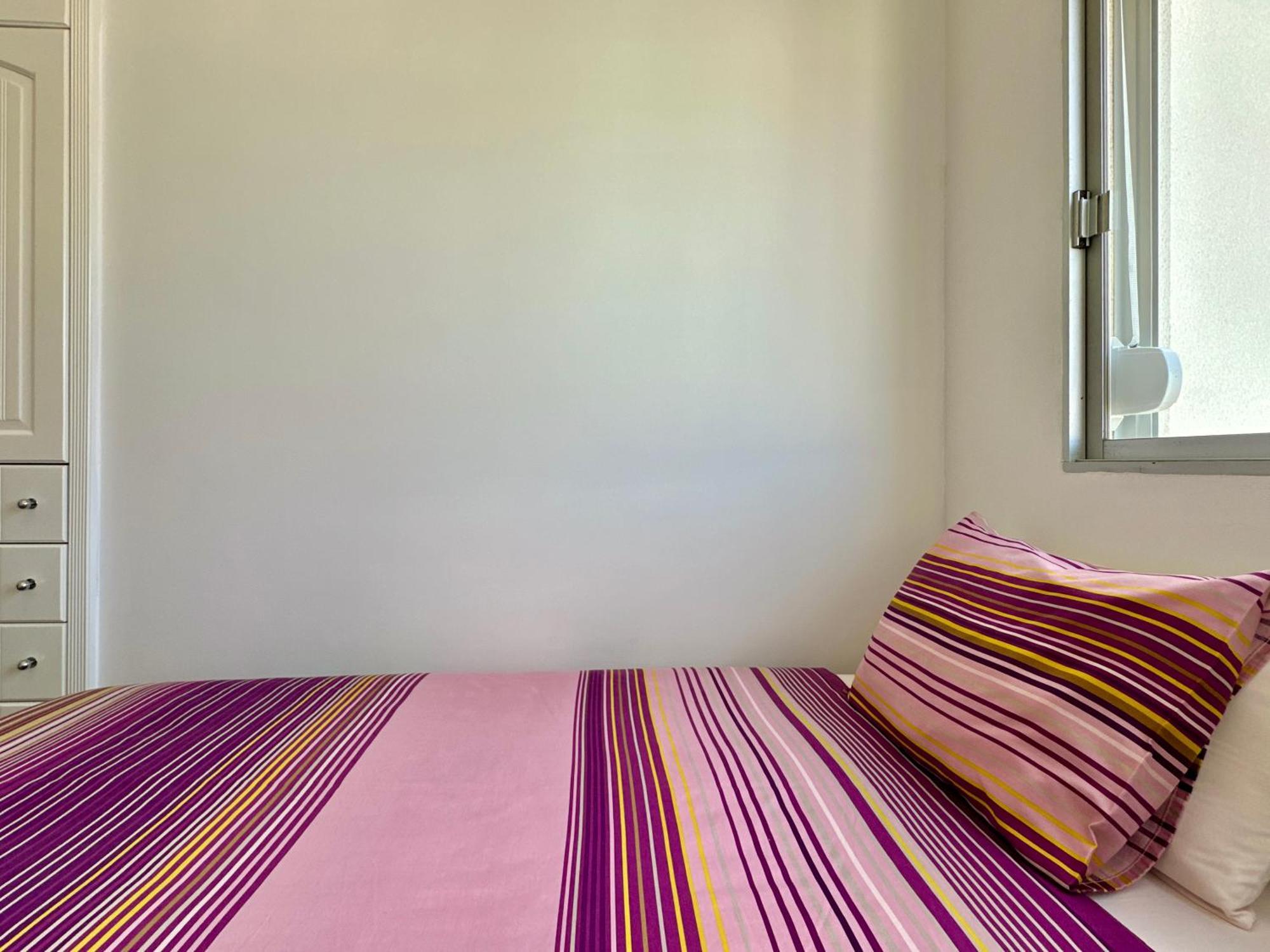 Hostiguest Coliving Leon Y Castillo Las Palmas de Gran Canaria Exterior photo