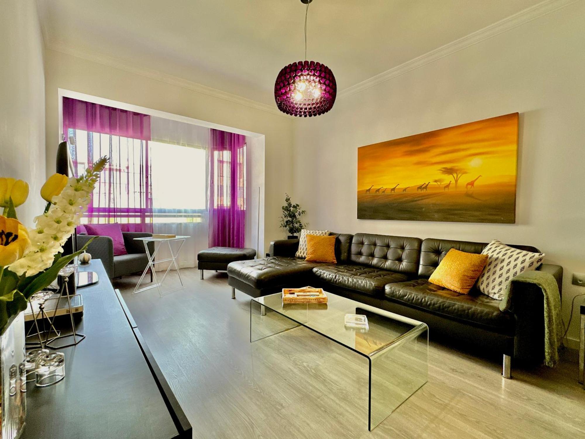 Hostiguest Coliving Leon Y Castillo Las Palmas de Gran Canaria Exterior photo